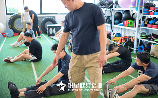 健身教練培訓基地給大家關于訓練時的幾個建議